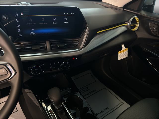 New 2026 Chevrolet Trax LT w/ LT Convenience Package image 15