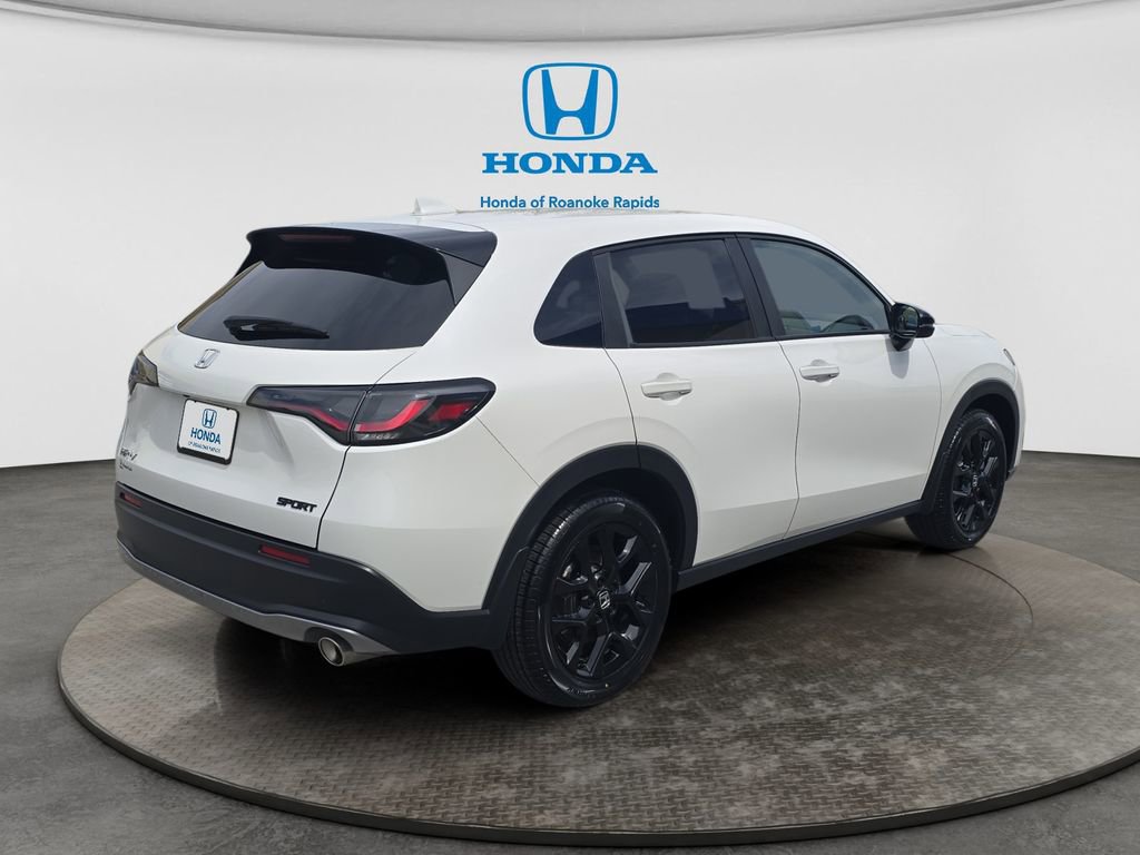 Used 2025 Honda HR-V Sport image 5
