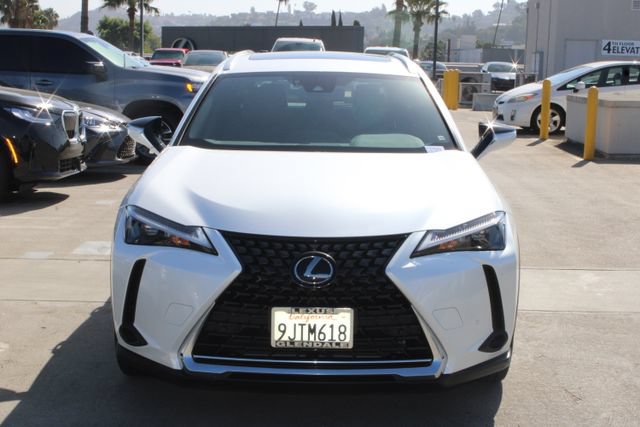 Certified 2024 Lexus UX 250h FWD image 2