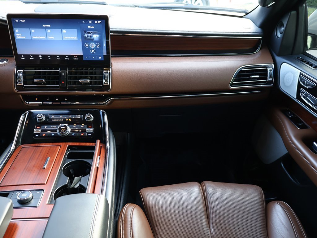 Used 2022 Lincoln Navigator Reserve image 47