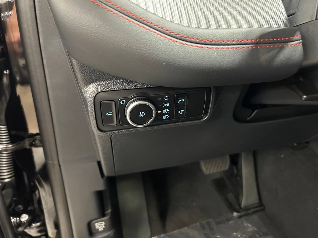New 2027 Ford Explorer ST-Line w/ Premium Package AWD/4WD image 13