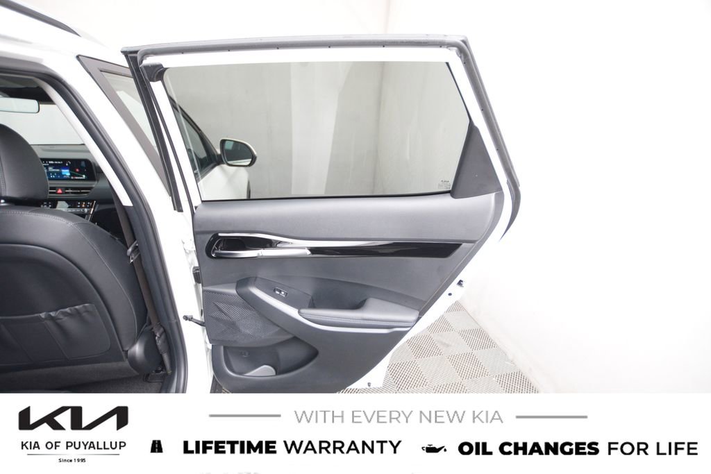 New 2026 Kia Seltos SX image 13