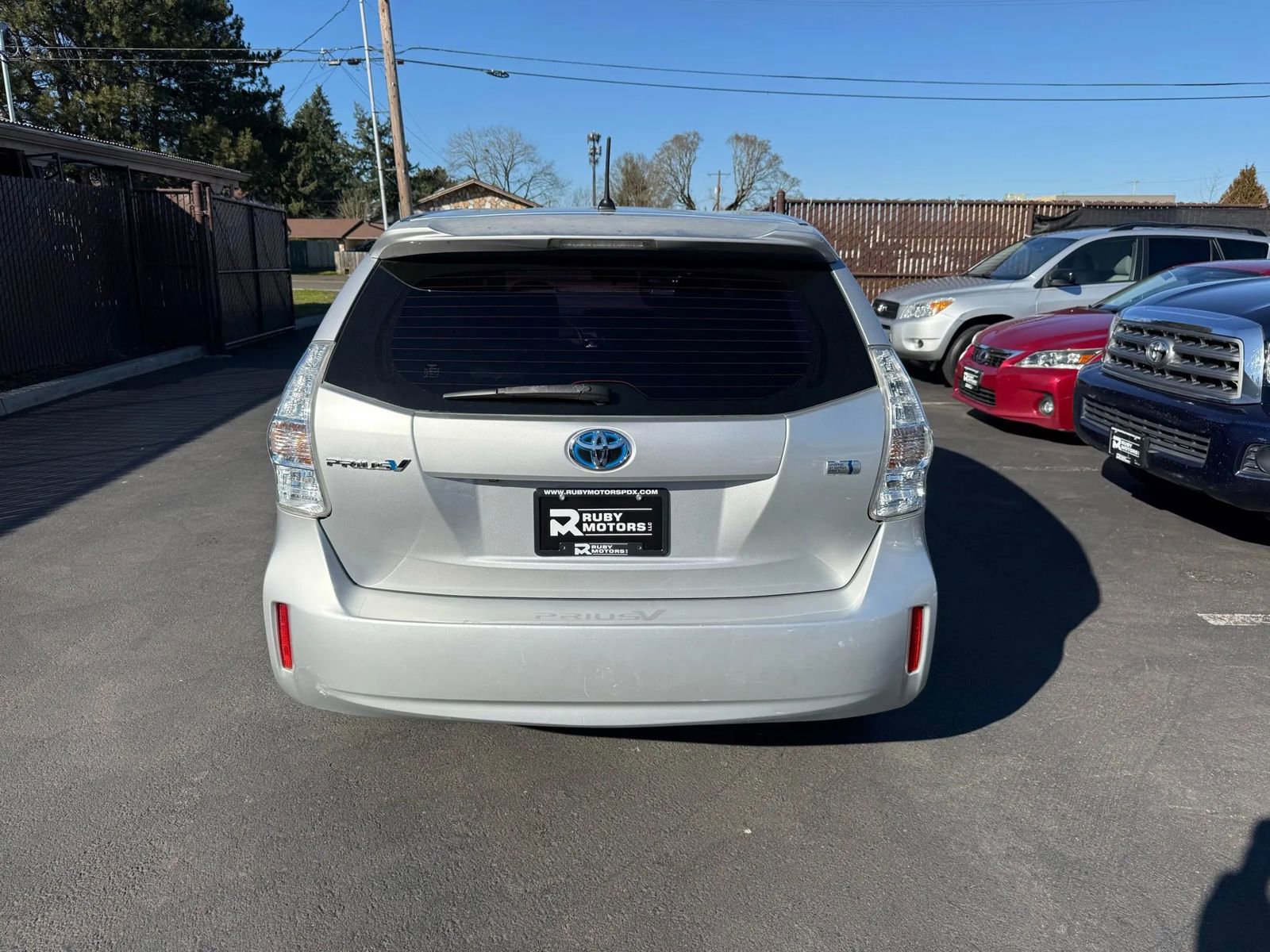 Used 2013 Toyota Prius V Two FWD image 5