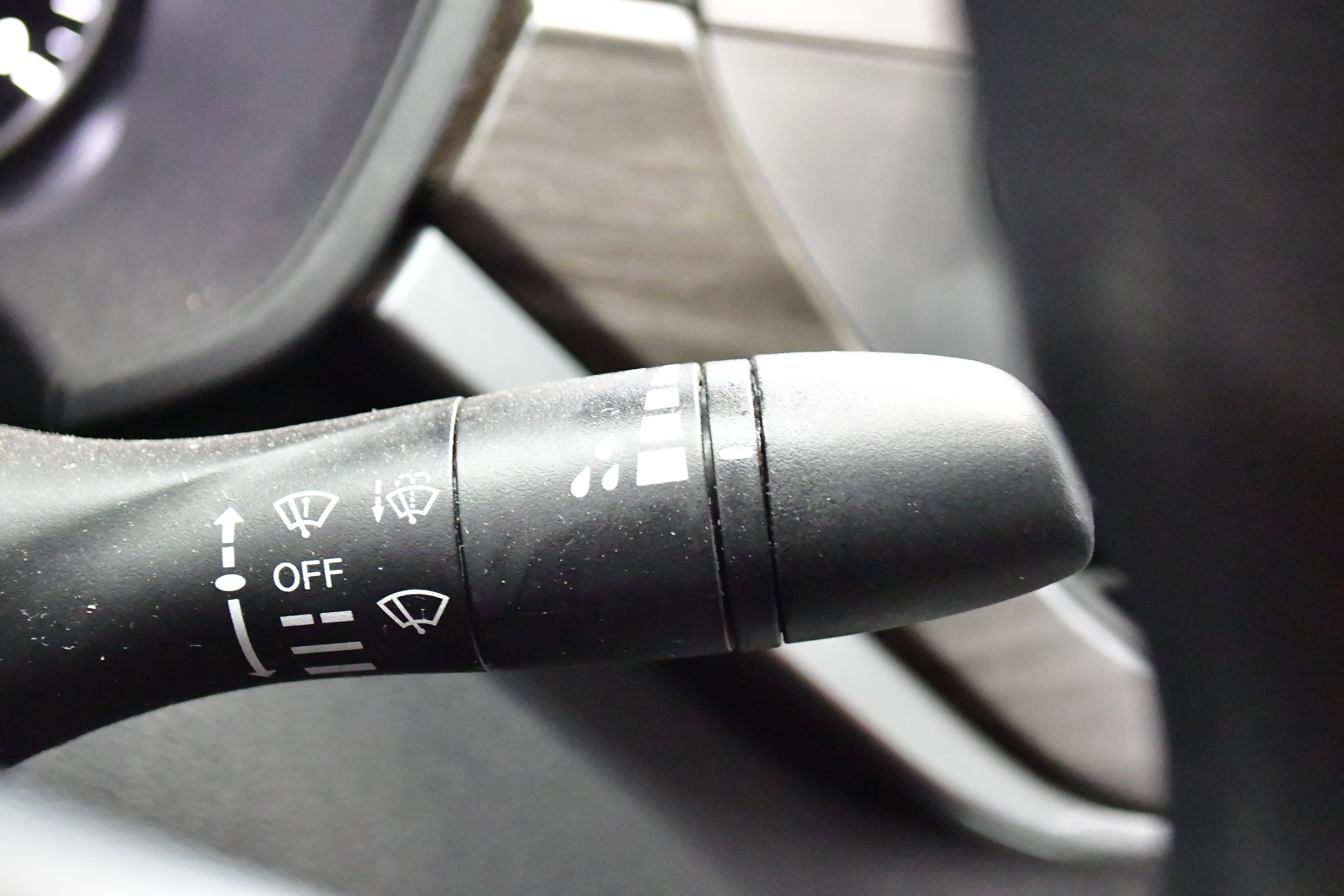 Used 2025 Nissan Altima 2.5 SV FWD image 20