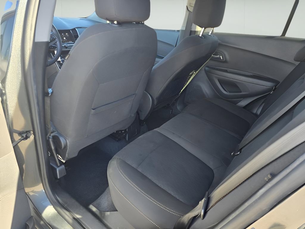 Used 2020 Chevrolet Trax LS w/ Tint and Cruise Package image 14