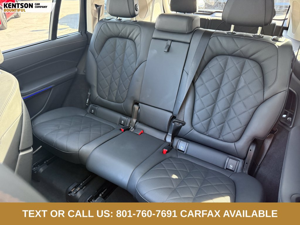 Used 2025 BMW X7 xDrive40i AWD/4WD image 34