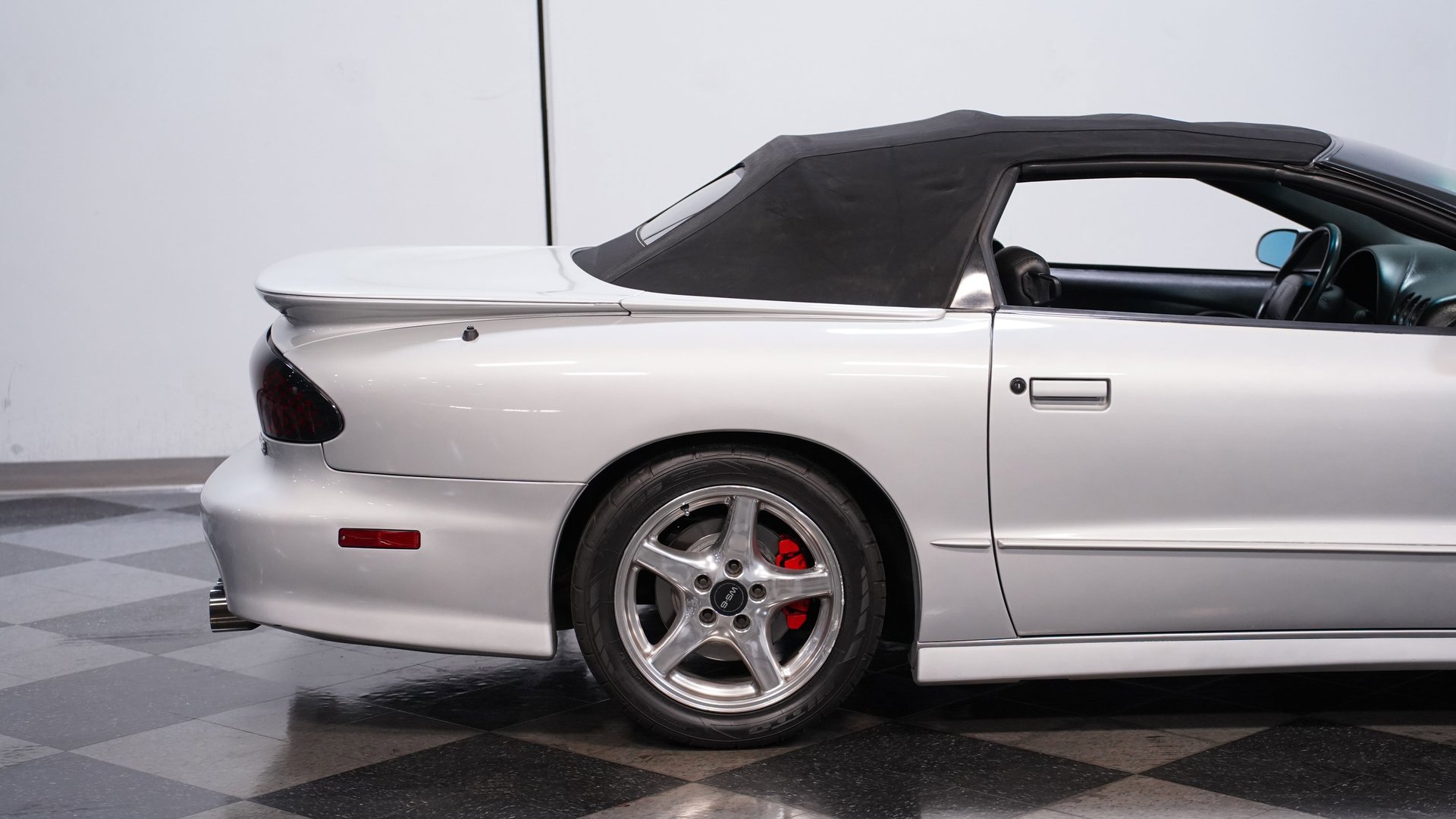 Used 2000 Pontiac Firebird Trans Am RWD image 24