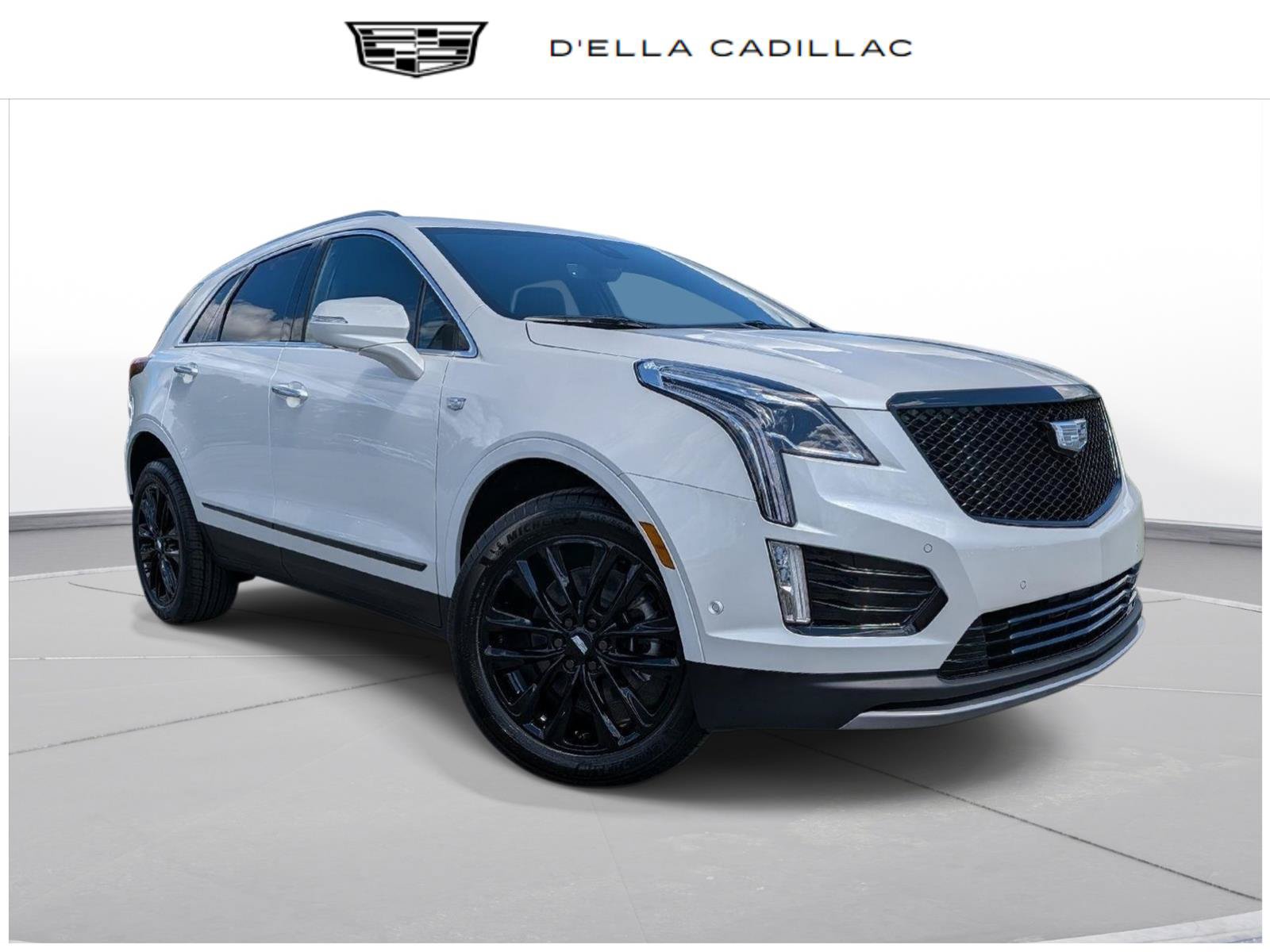 New 2026 Cadillac XT5 Premium Luxury w/ LPO, ONYX Package AWD/4WD image 1