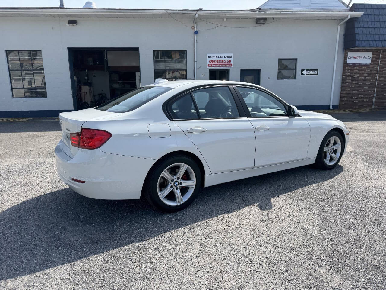 Used 2014 BMW 320i xDrive Sedan AWD/4WD image 8