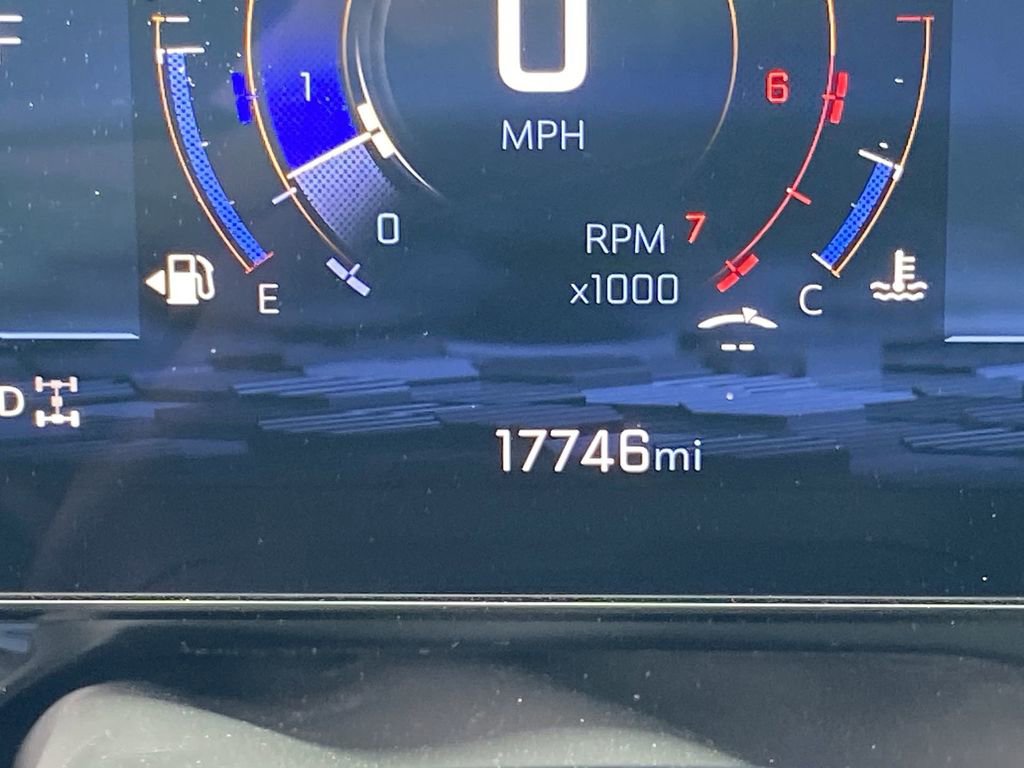 Used 2025 Chevrolet Tahoe LT image 8