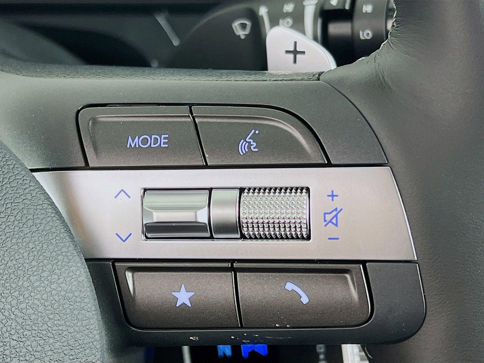 New 2026 Hyundai Kona Limited AWD/4WD image 16