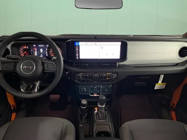 Used 2025 Jeep Wrangler Unlimited Sport AWD/4WD image 24