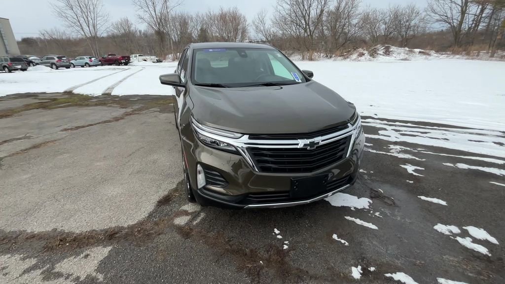 Used 2024 Chevrolet Equinox LT w/ LPO, Floor Liner Package image 8
