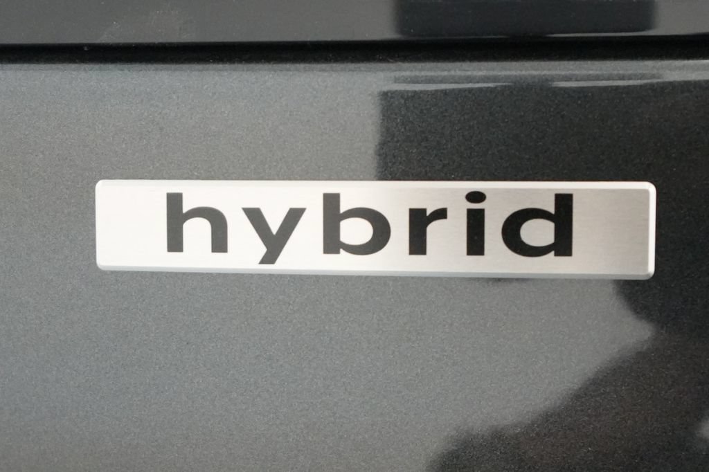 New 2025 Hyundai Sonata Limited FWD image 22