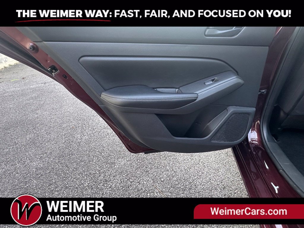 Used 2024 Nissan Altima 2.5 SV w/ SV Premium Package FWD image 19