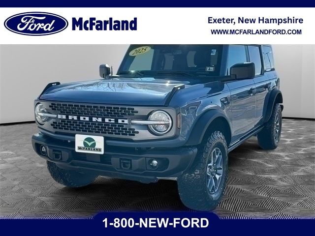 Used 2025 Ford Bronco Badlands image 1