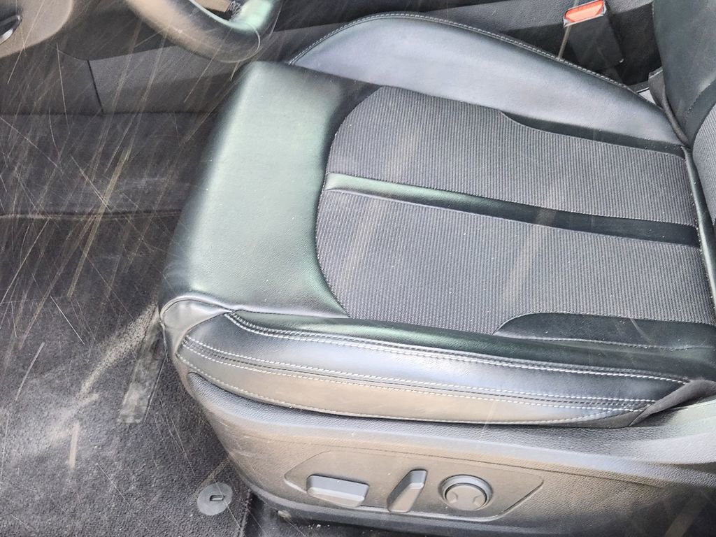 Used 2022 Kia K5 GT-Line image 8