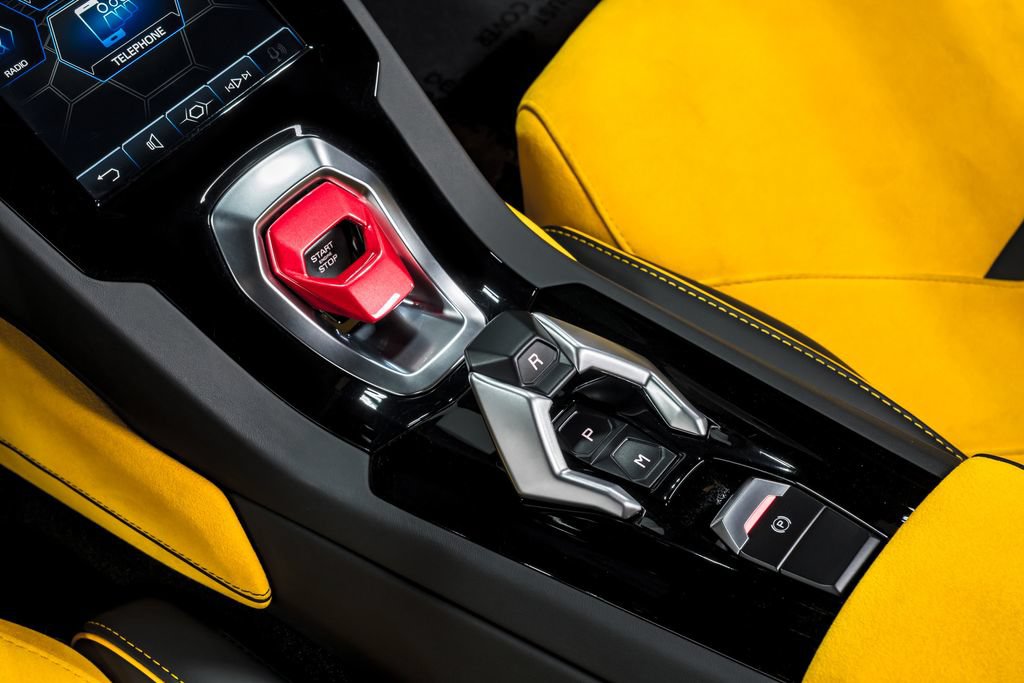 Used 2022 Lamborghini Huracan EVO AWD/4WD image 28