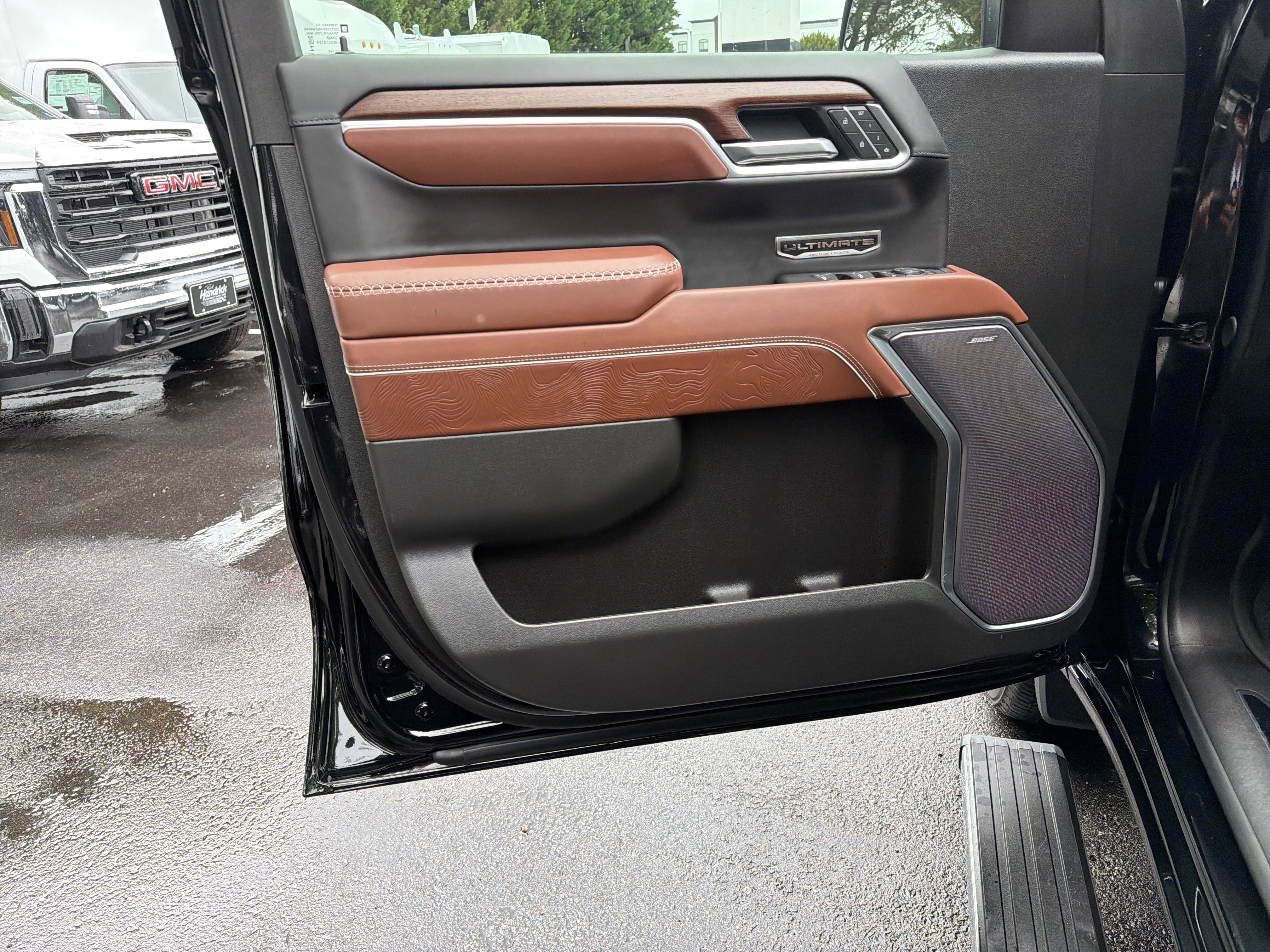 Used 2026 GMC Sierra 1500 Denali Ultimate AWD/4WD image 14