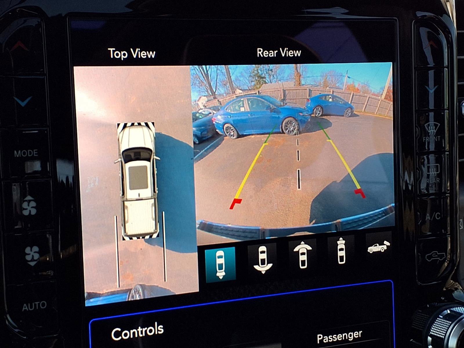 Used 2019 RAM 1500 Limited image 11