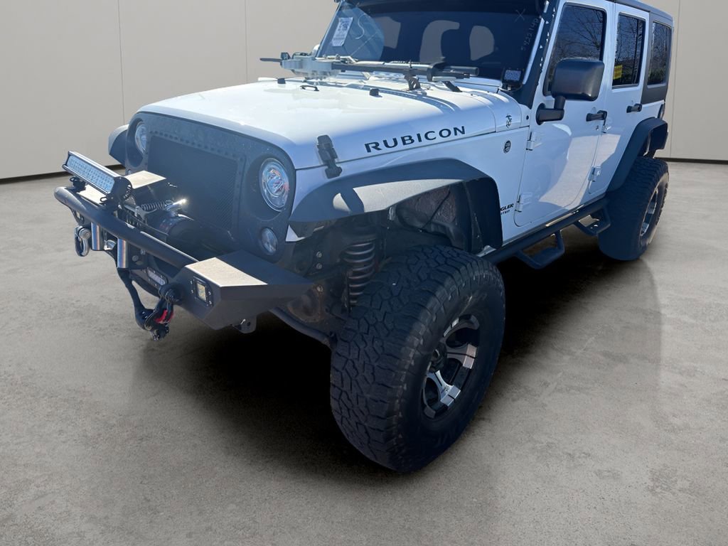 Used 2017 Jeep Wrangler Unlimited Rubicon w/ Connectivity Group AWD/4WD image 1