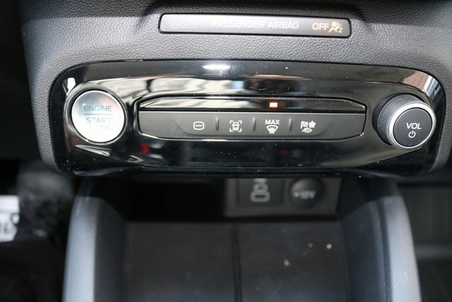 Used 2024 Ford Escape SE image 24