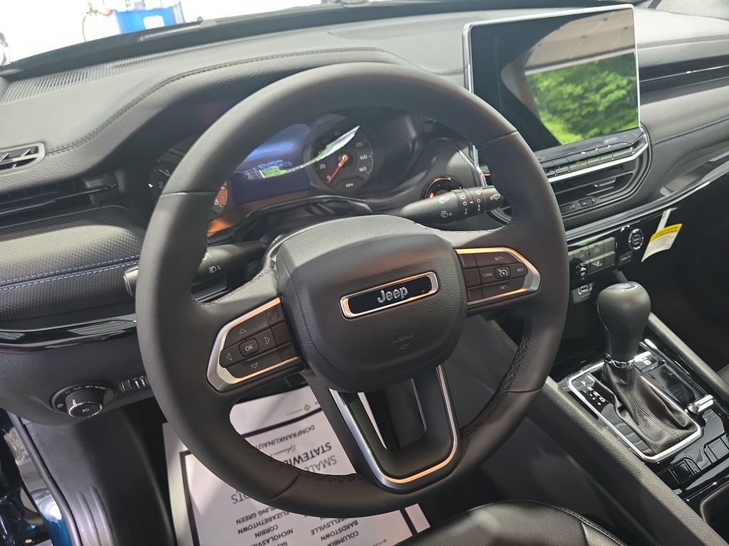 New 2026 Jeep Compass Latitude AWD/4WD image 14