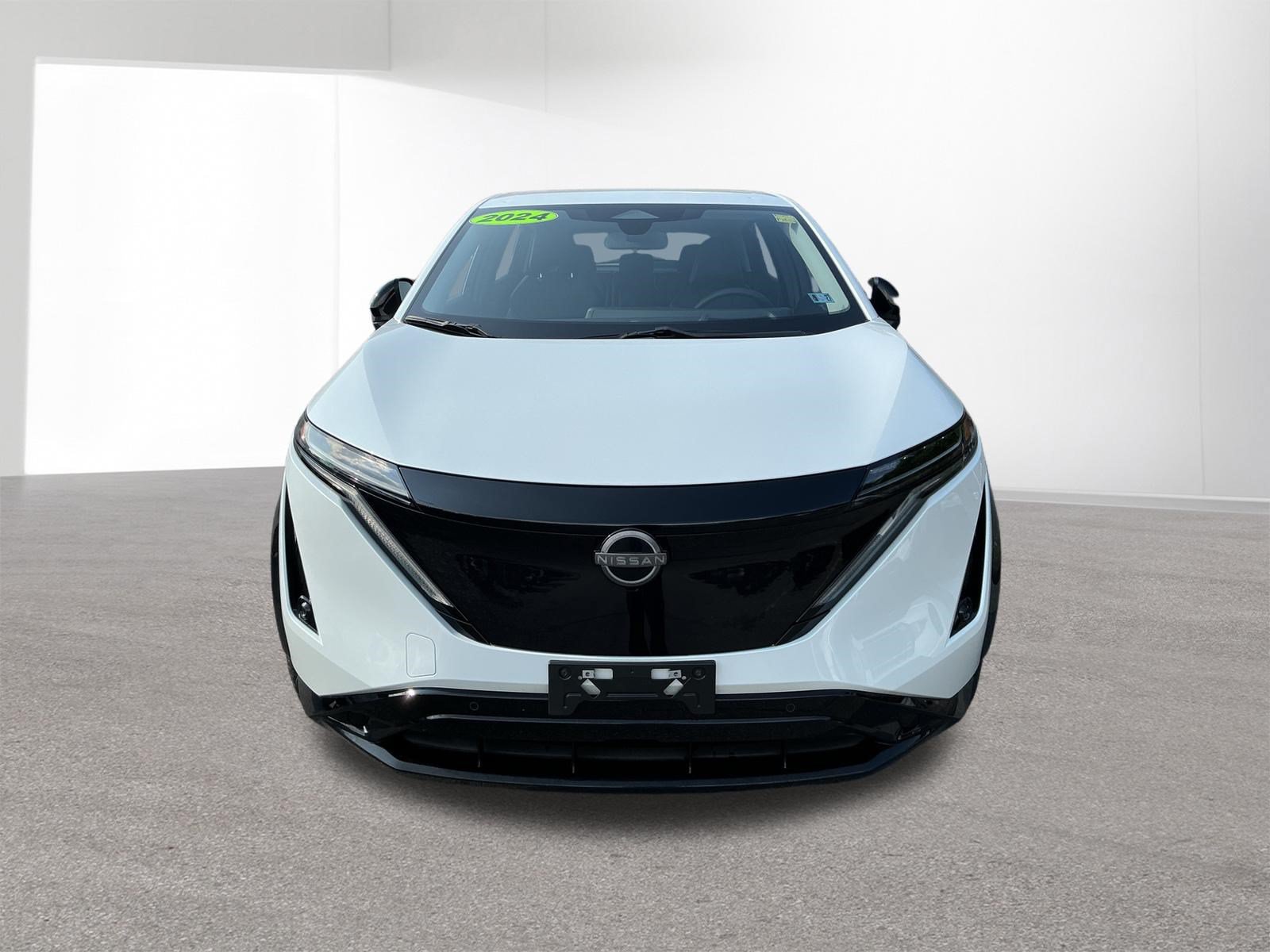 Used 2024 Nissan Ariya AWD image 8