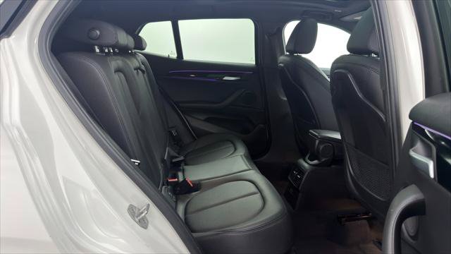 Used 2022 BMW X2 sDrive28i w/ Convenience Package FWD image 19