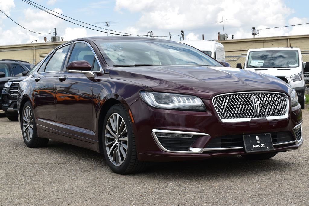 Used 2018 Lincoln MKZ Select w/ Select Plus Package FWD image 3