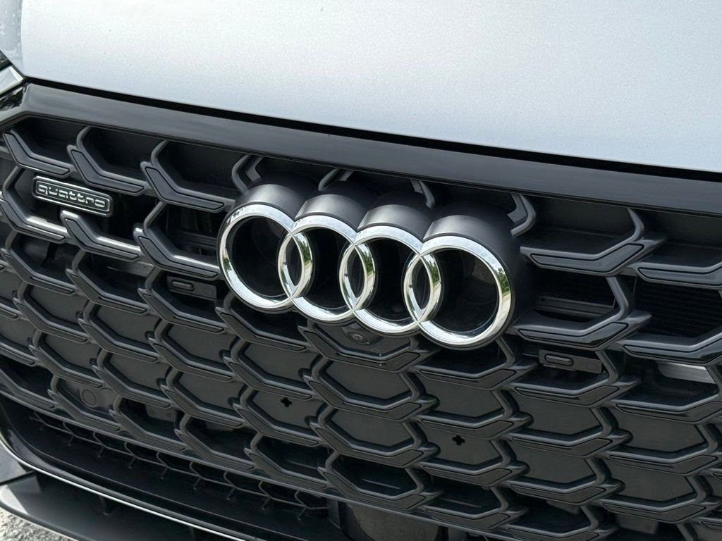 Used 2023 Audi A8 L 3.0T AWD/4WD image 5