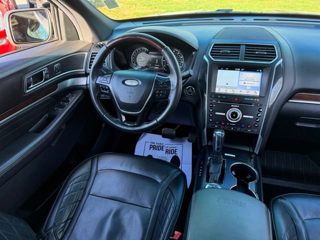 Certified 2018 Ford Explorer Platinum image 23