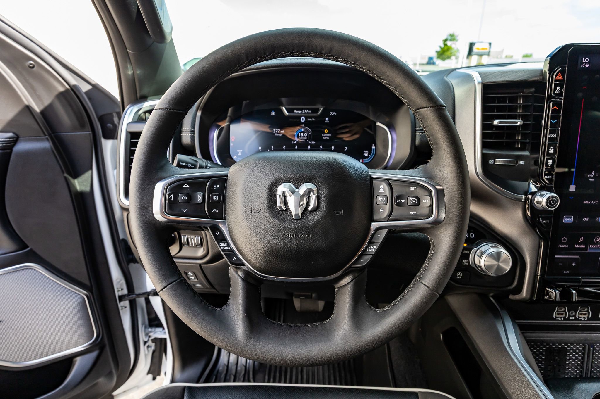 Used 2026 RAM 1500 Laramie w/ Night Edition AWD/4WD image 19