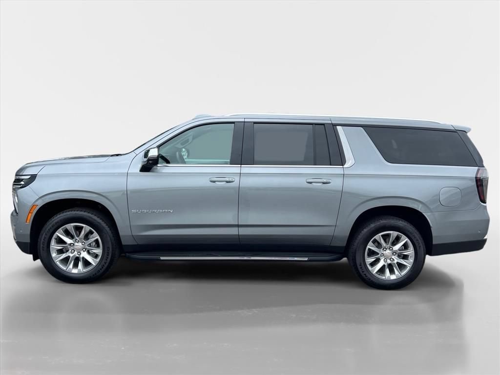 Used 2026 Chevrolet Suburban Premier AWD/4WD image 2