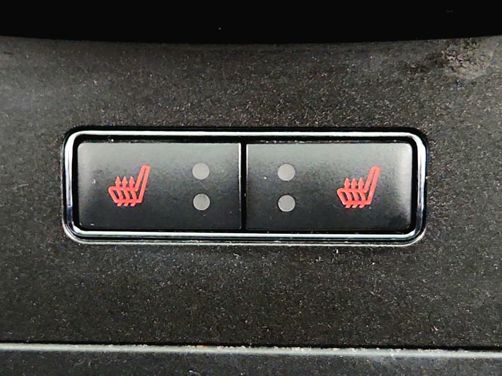 Used 2017 Lincoln MKX Reserve w/ Driver Assistance Package image 31