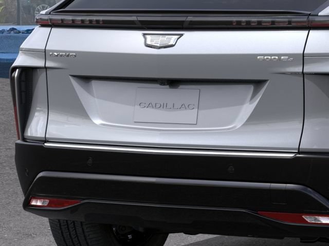 New 2026 Cadillac Lyriq Luxury w/ LPO, Floor Liner Package AWD/4WD image 14