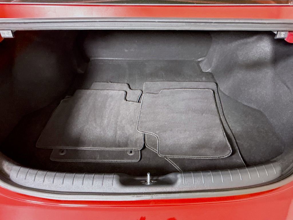 Certified 2022 Hyundai Elantra SEL w/ Cargo Package image 27