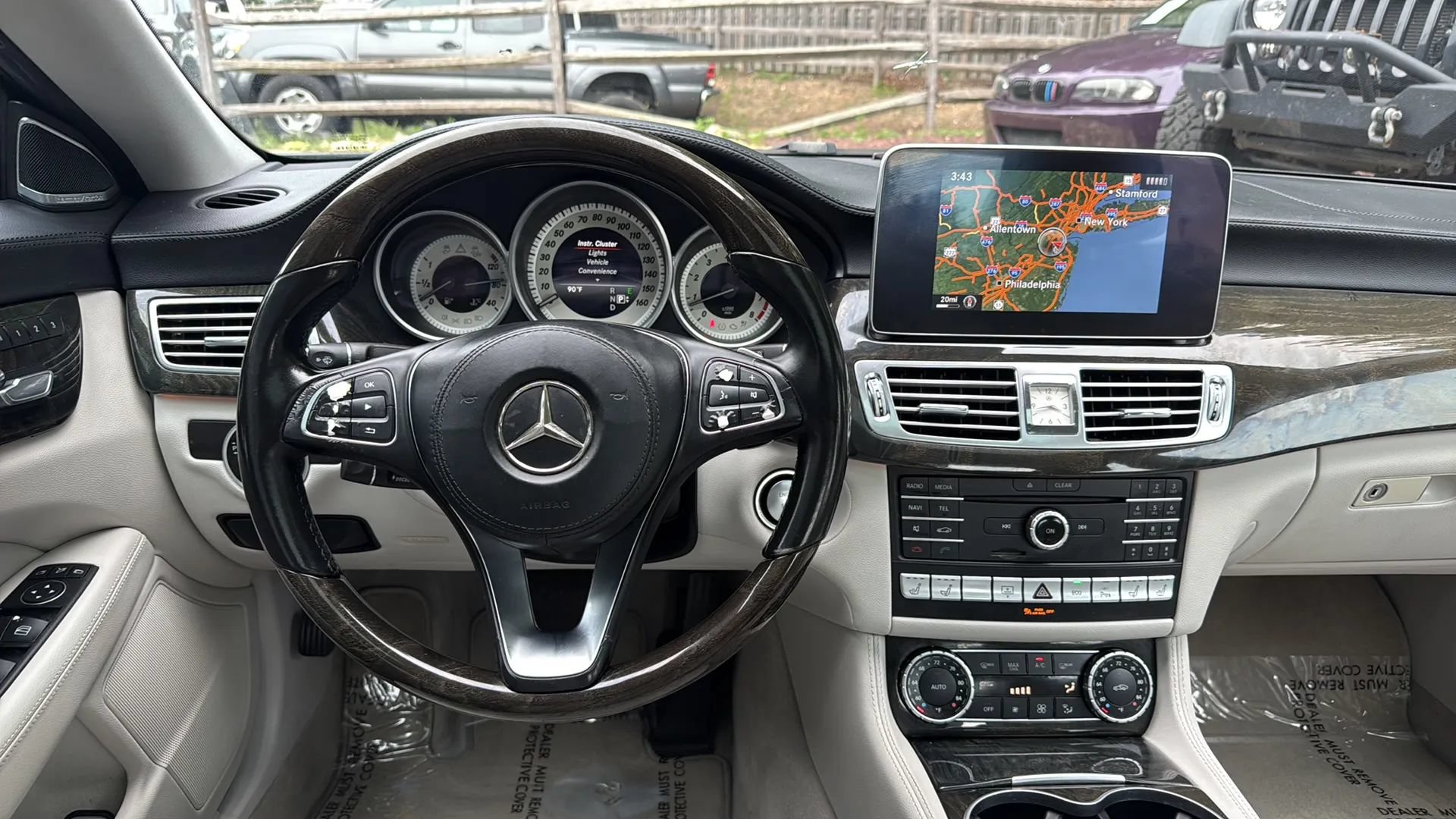 Used 2015 Mercedes-Benz CLS 400 image 30