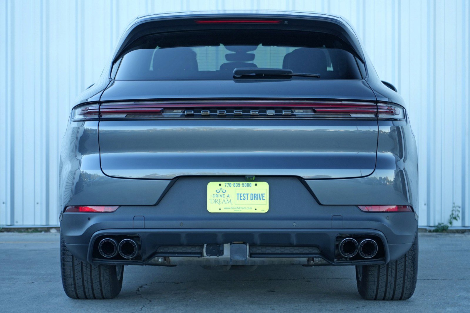 Used 2024 Porsche Cayenne S image 11