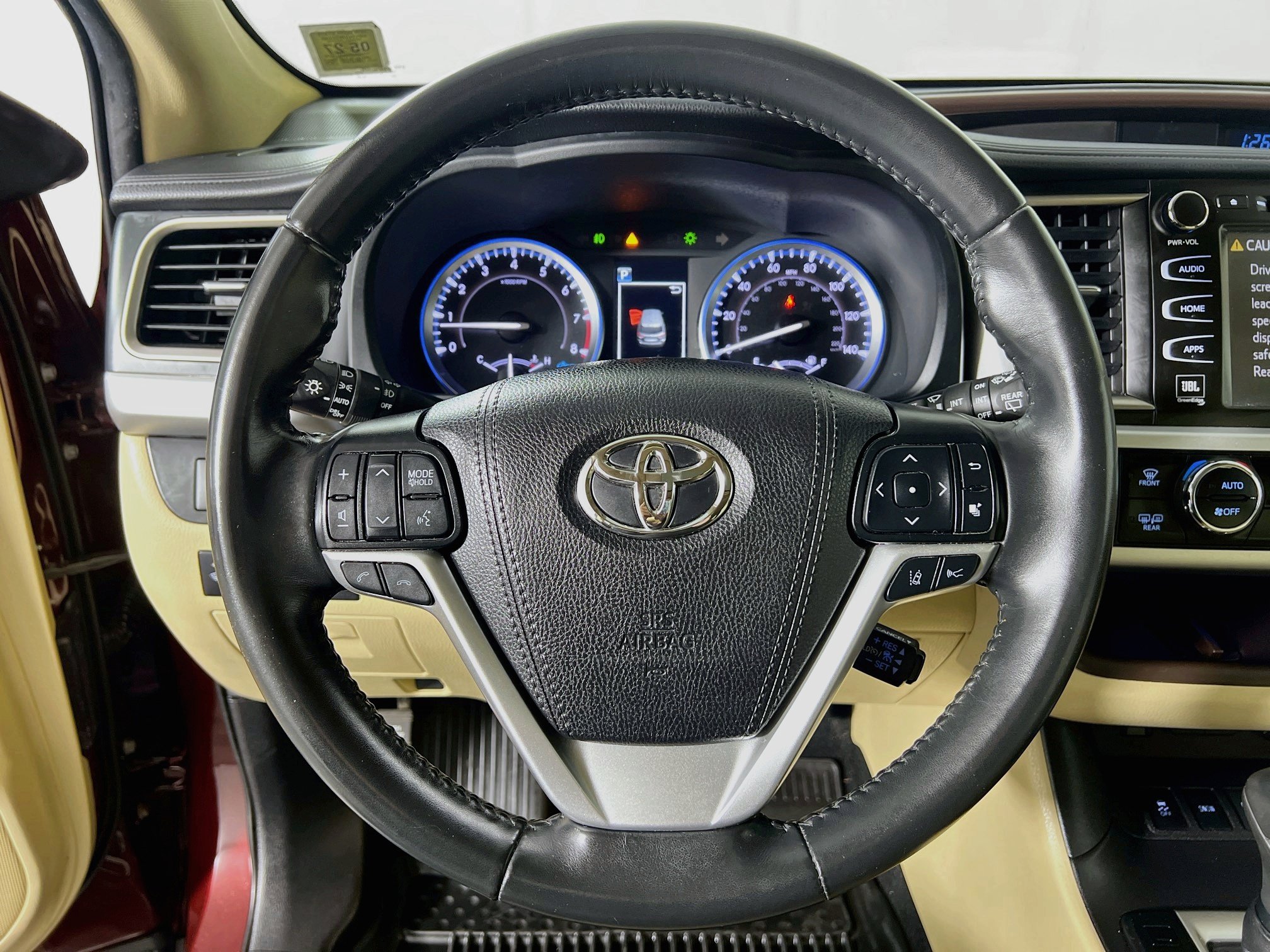Used 2019 Toyota Highlander Limited AWD/4WD image 12