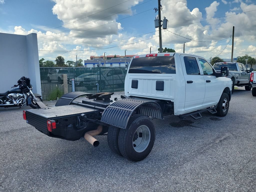 Used 2023 RAM 3500 Tradesman w/ Max Tow Package RWD image 4