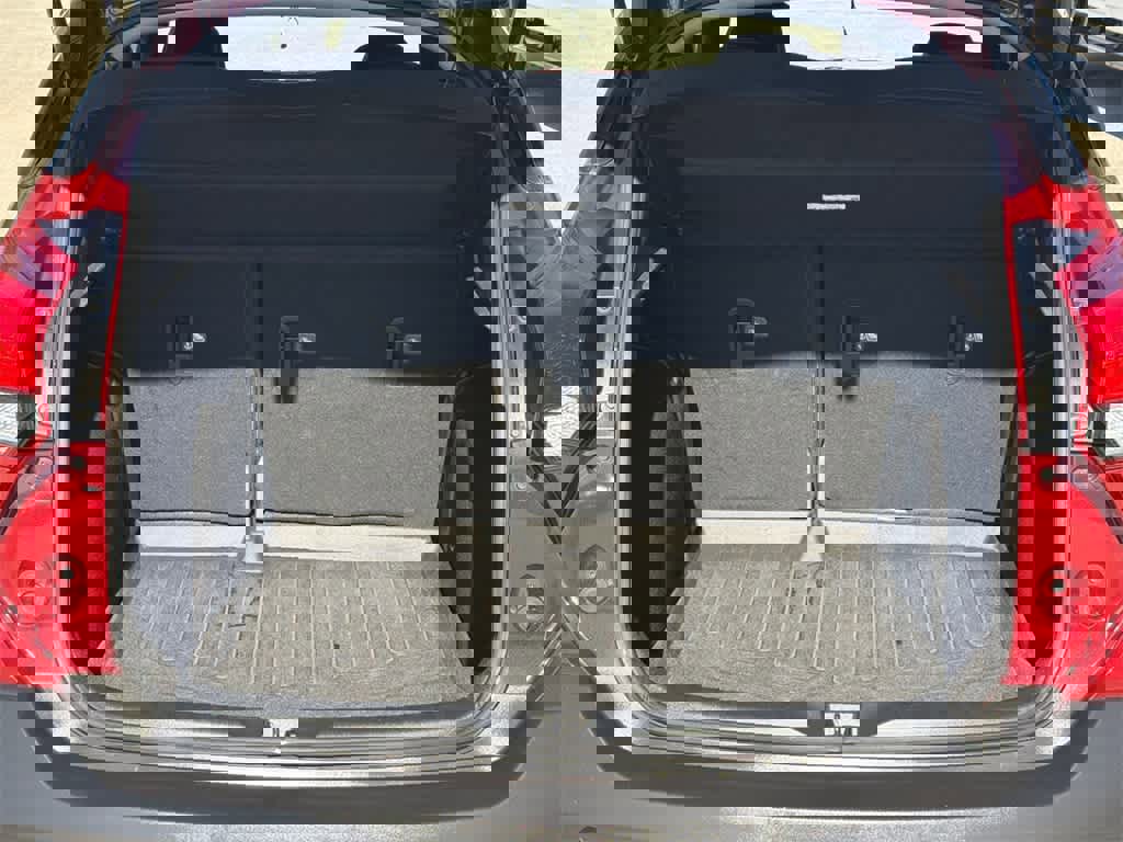 Used 2019 Nissan Kicks SR w/ SR Premium Package image 16