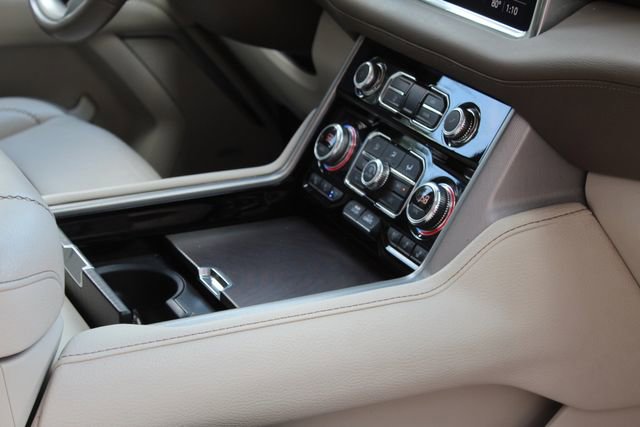 Used 2021 GMC Yukon Denali w/ Denali Ultimate Package image 27