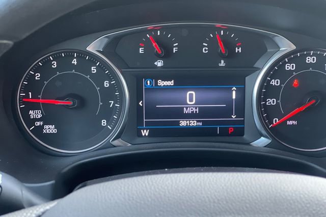 Used 2023 GMC Terrain SLE w/ Elevation Edition image 34