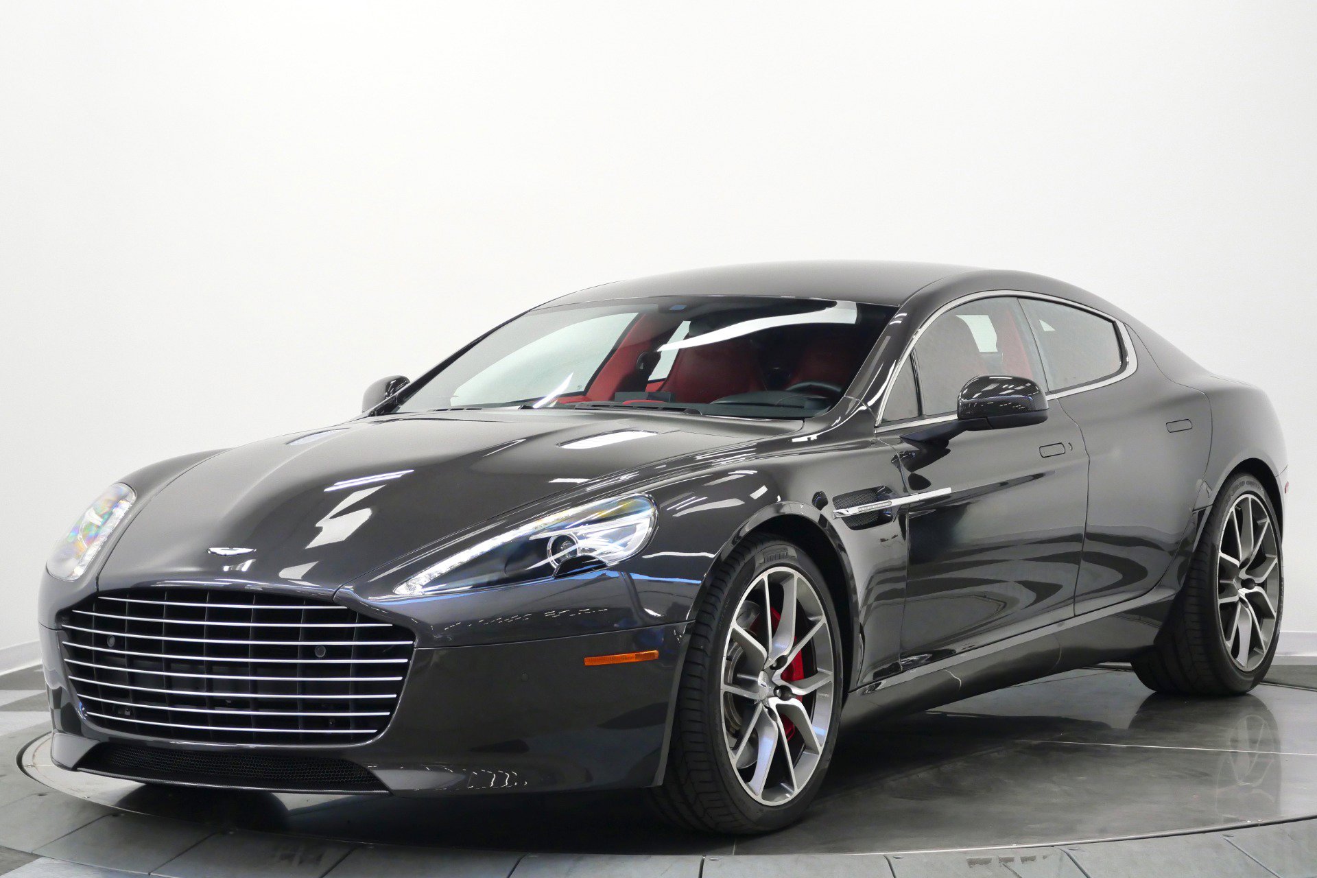 Used 2014 Aston Martin Rapide S image 5