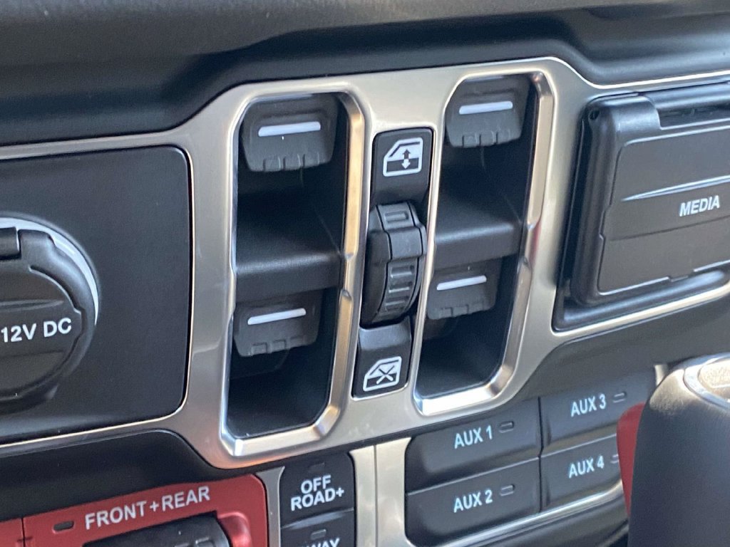 New 2026 Jeep Gladiator Mojave AWD/4WD image 24