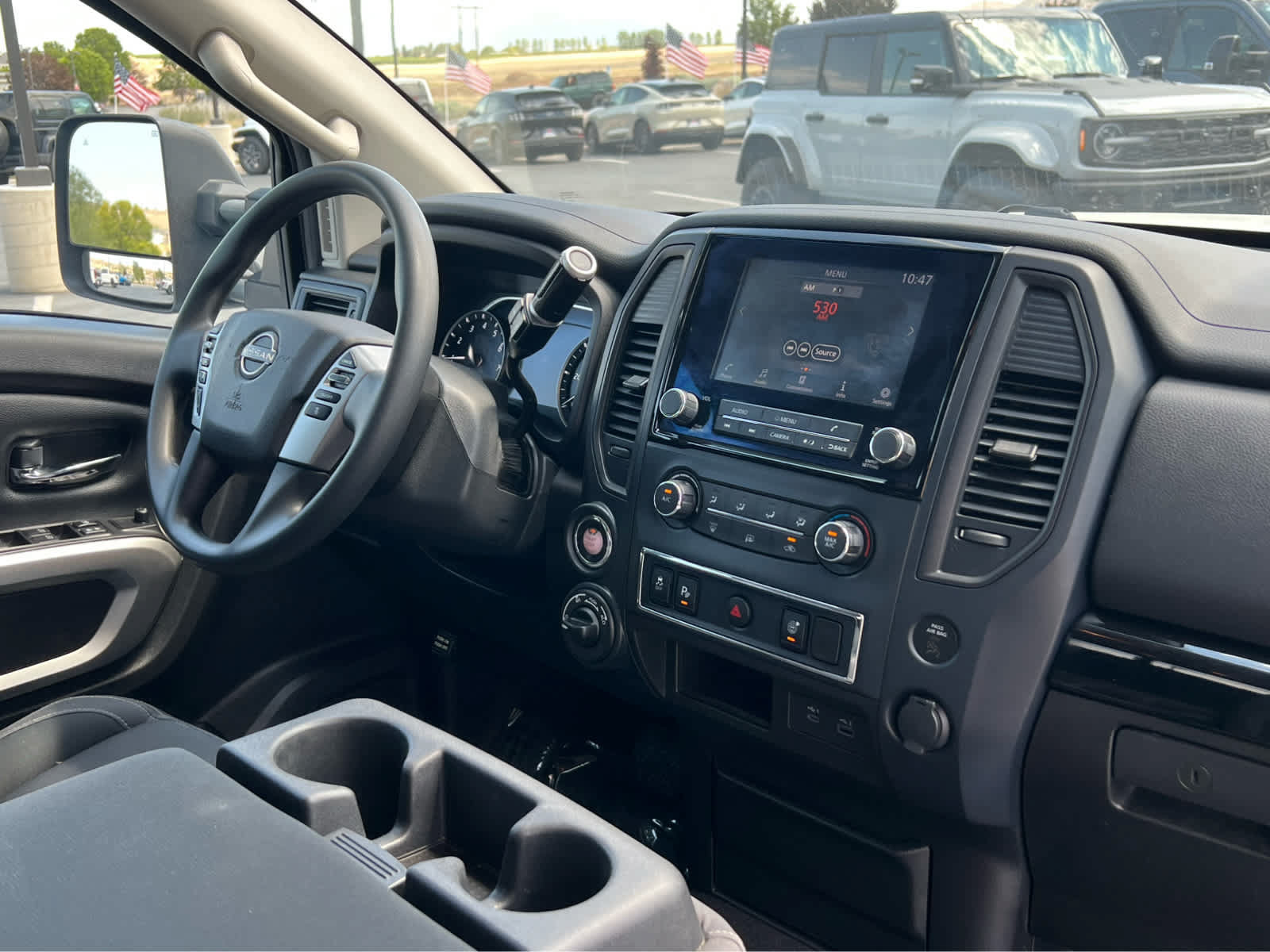 Used 2024 Nissan Titan SV w/ Accessory Utility Package AWD/4WD image 20