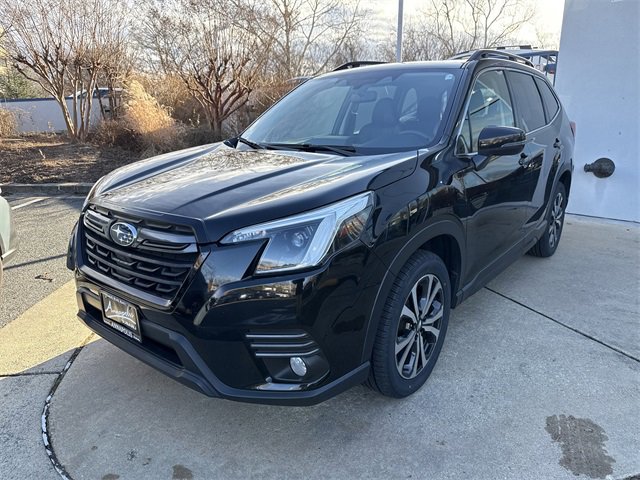 Certified 2023 Subaru Forester Limited image 4