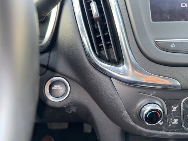 Used 2024 Chevrolet Equinox LT image 38