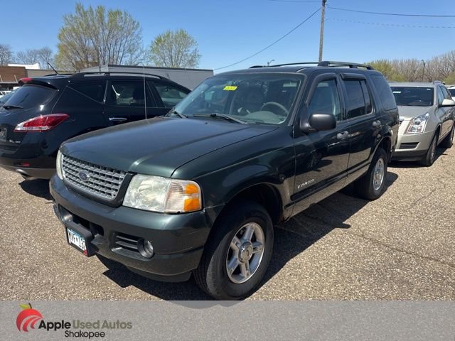 Used 2004 Ford Explorer XLT AWD/4WD image 2